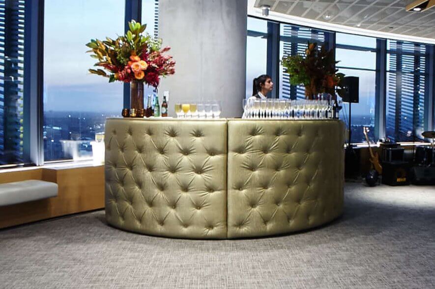 Curved Chesterfield Bar – Gold