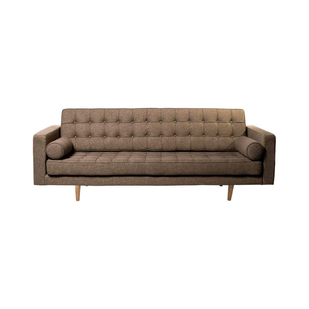 Bassett Lounge – Light Brown