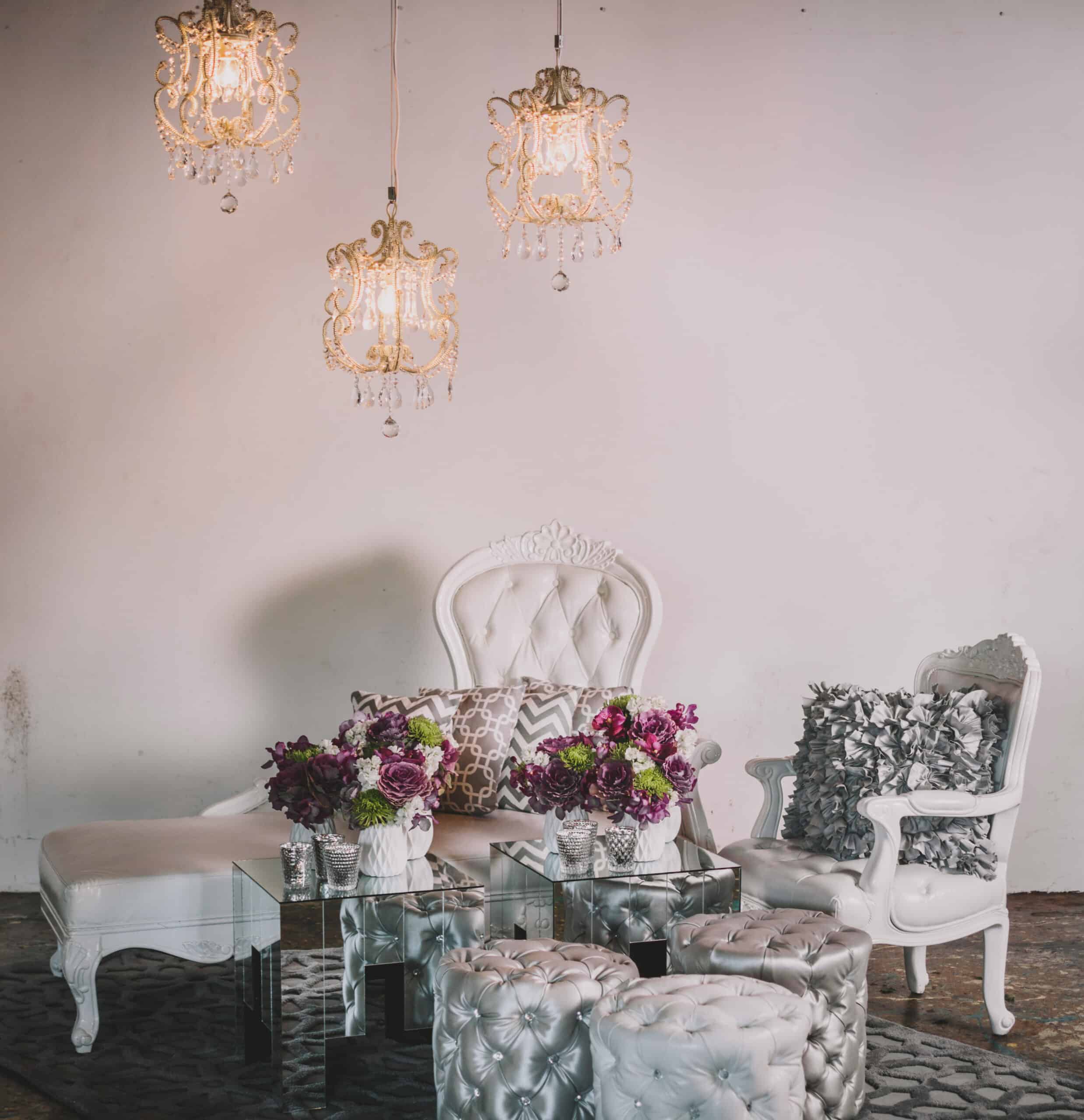 Palais Chandelier – White – Single Arm