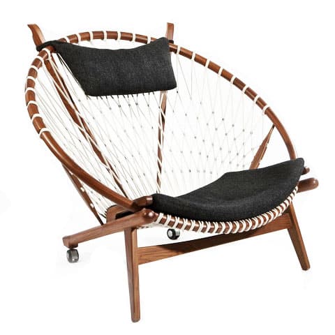 Linea String Chair – Oak Timber – 113cmW x 94cmD x 79cmH