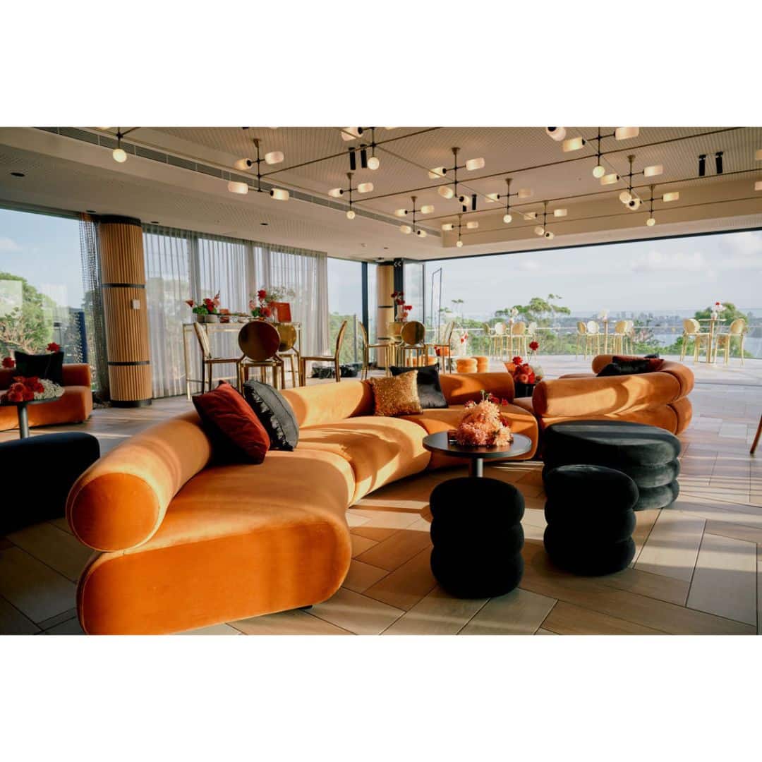 Apollo Single Curved Lounge – Sienna Velvet – 145cmW x 100cmD